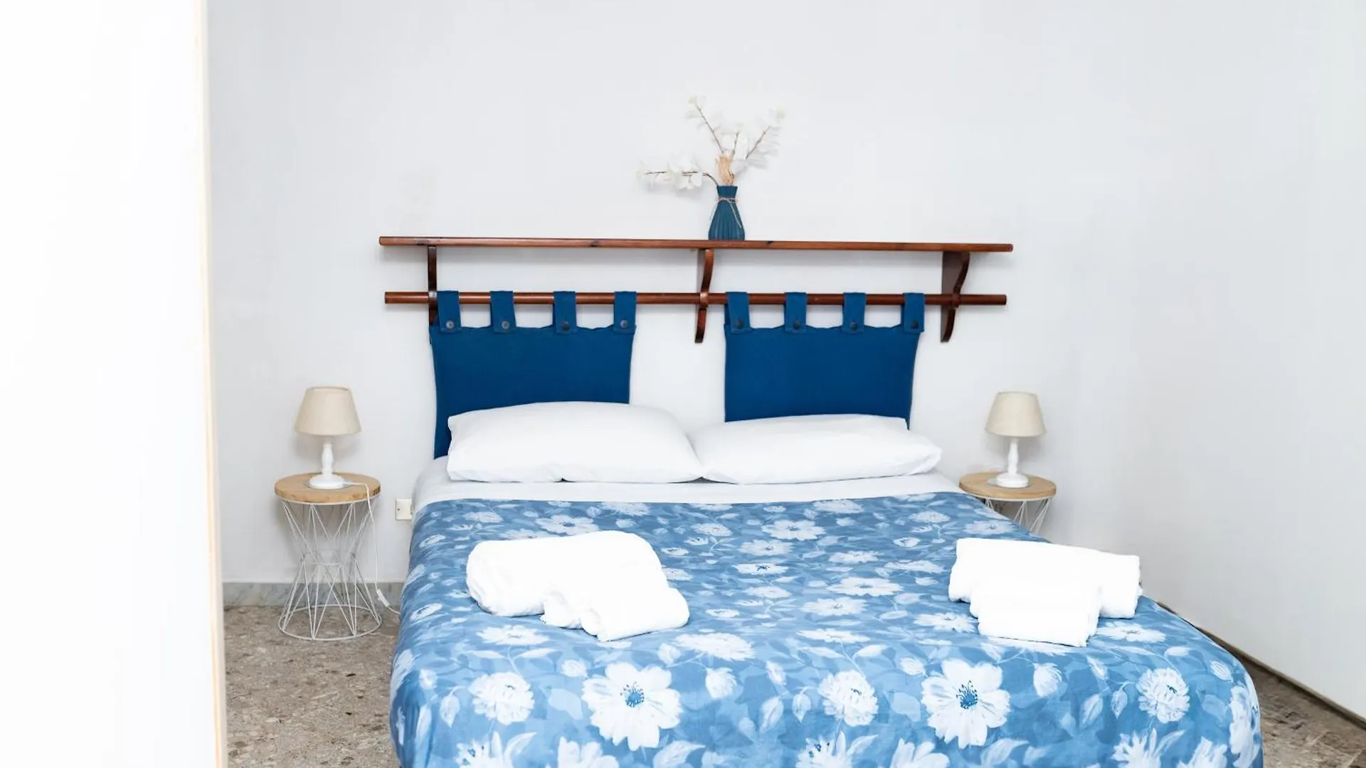 Dimora Emilu Apartment Bari Homestay